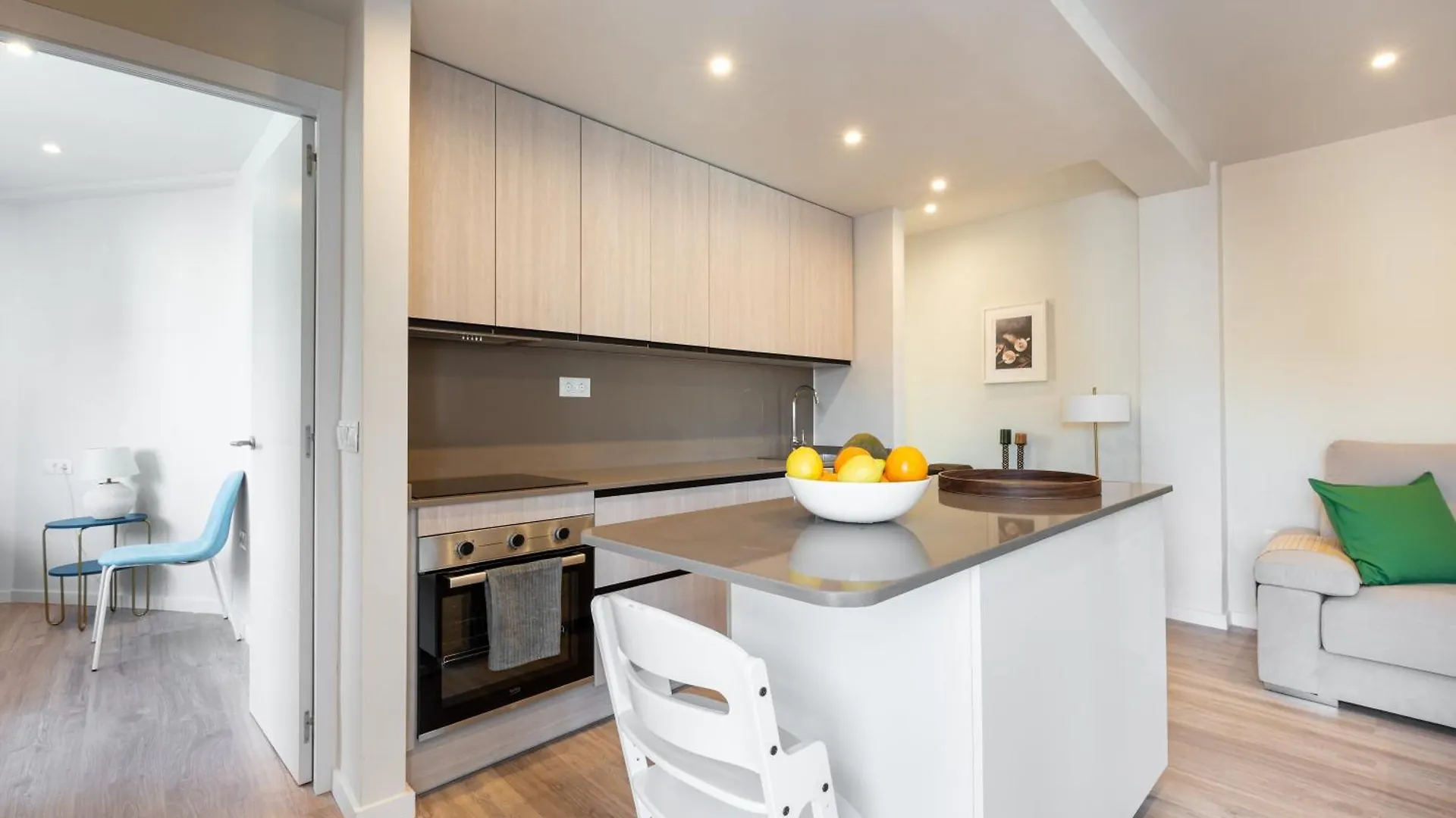Wintowinrentals Centro Urbano Con Encanto En 말라가